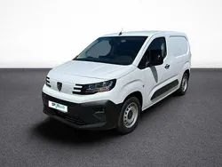 Blanc Nouvelle 2025 Peugeot Partner S Monospace | 25 990 €
