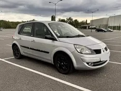 Utilisé 2008 Renault Scénic II Dynamique Monospace | 290 000 €