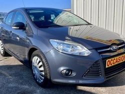 Gris Occasion 2011 Ford Focus Trend Berline | 8 990 € (Prix assez cher)