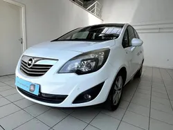 Blanc Utilisé 2011 Opel Meriva Cosmo Monospace | 7 990 €