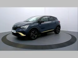 Bleu Utilisé 2023 Renault Captur Engineered SUV | 25 980 € (Prix juste)