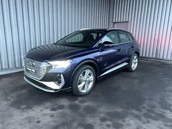 Bleu navarre métallisé Utilisé 2025 Audi Q4 e-tron S-Line SUV | 58 800 €