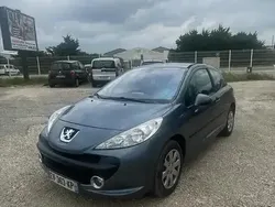 Utilisé 2008 Peugeot 207 Premium Berline | 4 290 € (Bon prix)