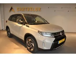 Beige Nouvelle 2025 Suzuki Vitara GLX SUV | 33 794 €