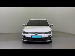 Blanc Utilisé 2024 VW Golf VIII GTD Berline | 39 799 € (Prix assez cher)