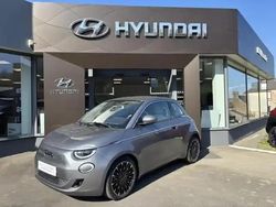 Mineral grey métal Utilisé 2022 Fiat 500e La Prima Citadine | 23 990 €