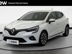 Blanc Utilisé 2021 Renault Clio V Intens Citadine | 15 999 € (Prix juste)