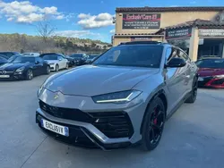 Utilisé 2018 Lamborghini Urus SUV | 189 900 €