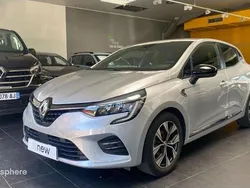 Gris Utilisé 2021 Renault Clio V LIMITED Berline | 14 999 € (Prix juste)