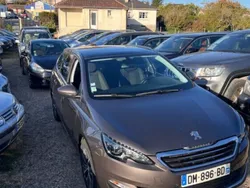 Brun Utilisé 2014 Peugeot 308 Allure Break | 9 700 €