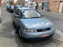 Gris Utilisé 2001 Audi A3 Berline | 1 500 €