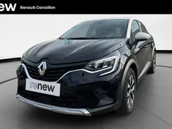 Blanc Utilisé 2023 Renault Captur Evolution SUV | 17 490 € (Prix juste)