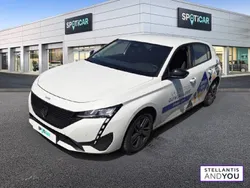 Blanc Utilisé 2022 Peugeot 308 Active Berline | 17 890 € (Prix juste)