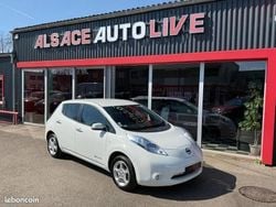 Blanc Utilisé 2015 Nissan Leaf Acenta Citadine | 5 990 €