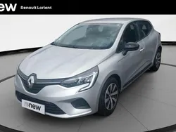 Gris Utilisé 2023 Renault Clio V Equilibre Citadine | 15 990 € (Prix juste)