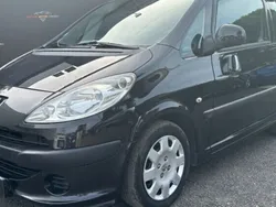 Utilisé 2009 Peugeot 1007 Citadine | 4 990 € (Prix juste)