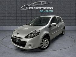 Gris Utilisé 2012 Renault Clio III Berline | 5 990 € (Prix juste)