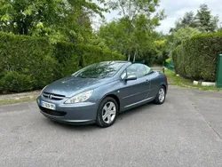 Utilisé 2004 Peugeot 307 CC Cabriolet | 2 290 €