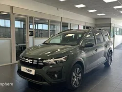 Vert Nouvelle 2025 Dacia Jogger Expression Break | 22 990 € (Prix juste)