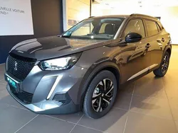 Gris Utilisé 2022 Peugeot 2008 Allure SUV | 24 990 € (Prix cher)