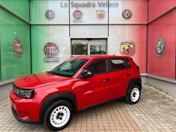 Rouge Nouvelle 2025 Fiat Grande Panda Red SUV | 17 990 € (Prix juste)