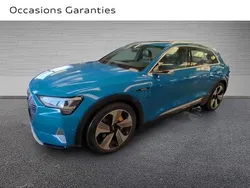 Bleu antigua métallisé Utilisé 2019 Audi e-tron Sport SUV | 36 990 € (Prix juste)