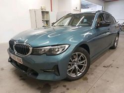 Bleu Utilisé 2021 BMW 318 Sport Line Break | 29 990 € (Prix juste)