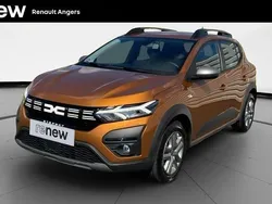 Orange Utilisé 2023 Dacia Sandero Expression Citadine | 16 490 € (Prix assez cher)