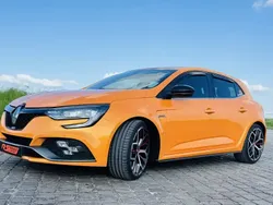 Utilisé 2018 Renault Mégane IV R.S. Berline | 31 000 € (Prix assez cher)