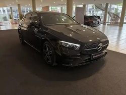 Kosmosblack met. Utilisé 2025 Mercedes A250 Berline | 46 900 €