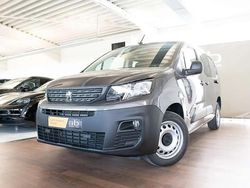 Gris Utilisé 2023 Peugeot Partner Van | 23 990 €