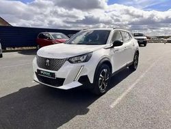 Blanc Utilisé 2023 Peugeot e-2008 Allure SUV | 29 730 €