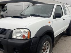 Blanc Utilisé 2010 Nissan Navara SE Pick-up | 10 990 €