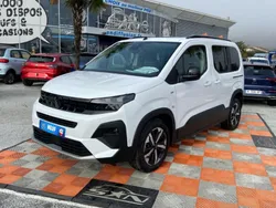 Blanc Nouvelle 2025 Peugeot Rifter GT Monospace | 32 450 € (Prix juste)