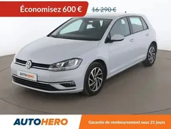 Blanc Utilisé 2017 VW Golf VII Sound Berline | 15 690 € (Bon prix)