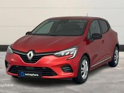 Rouge Utilisé 2022 Renault Clio V Evolution Berline | 14 299 € (Prix juste)