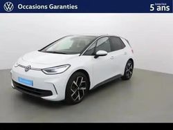 Blanc glacier métal/toit/hayon noir Utilisé 2024 VW ID.3 Pro Performance Citadine | 28 400 € (Bon prix)