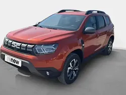 Orange Utilisé 2024 Dacia Duster Journey SUV | 20 399 € (Prix juste)
