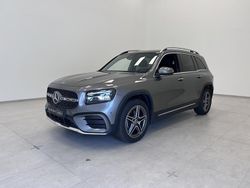 Utilisé 2024 Mercedes GLB200 AMG line SUV | 47 990 € (Prix assez cher)