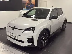 Blanc Nouvelle 2025 Renault R5 Techno Citadine | 33 399 € (Prix juste)