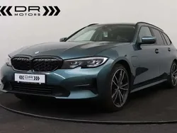 Bleu Utilisé 2021 BMW 330e Advantage Break | 23 995 €