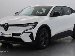 Blanc Utilisé 2024 Renault Mégane Equilibre SUV | 19 999 € (Super prix)