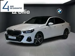 Blanc Utilisé 2024 BMW 520 Sport Line Berline | 61 528 € (Prix juste)