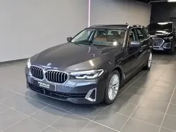 Noir Utilisé 2021 BMW 530e Break | 35 990 € (Prix juste)