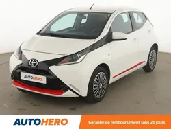 Blanc Utilisé 2015 Toyota Aygo X-play Citadine | 7 790 € (Prix juste)