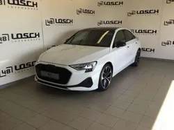Blanc Utilisé 2025 Audi A3 Advanced Berline | 38 923 € (Prix assez cher)
