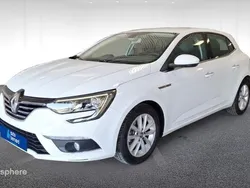 Blanc Utilisé 2017 Renault Mégane IV Intens Berline | 11 980 € (Prix juste)