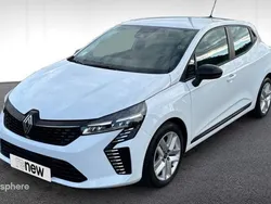 Blanc Utilisé 2023 Renault Clio V Evolution Berline | 13 980 € (Bon prix)