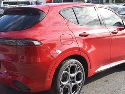 Utilisé 2024 Alfa Romeo Tonale SUV | 33 890 € (Prix assez cher)