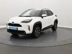 Blanc Utilisé 2024 Toyota Yaris Hybrid Design | 25 990 € (Prix assez cher)